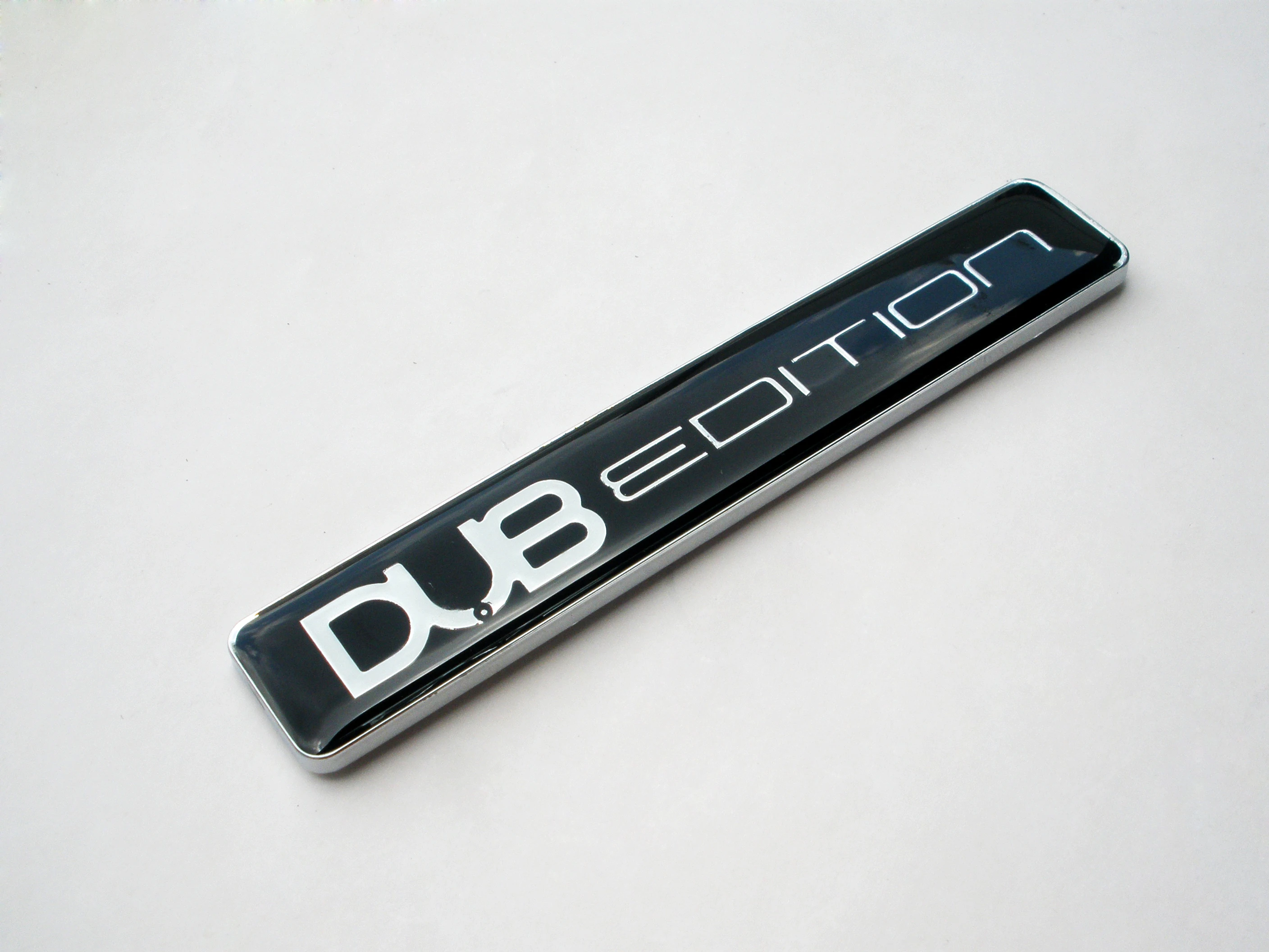 Chrom-Emblem Dub Edition Auto- – Golf Equipment Used Bewertung und Preis